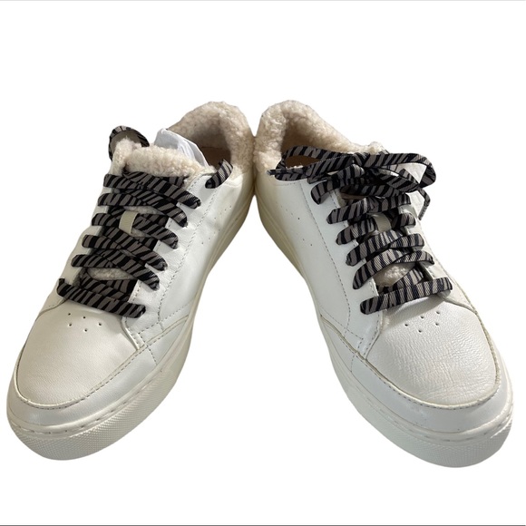 Dr Scholls Cozy White Sneakers with Zebra Laces Sz 9 New with Box - Picture 5 of 7